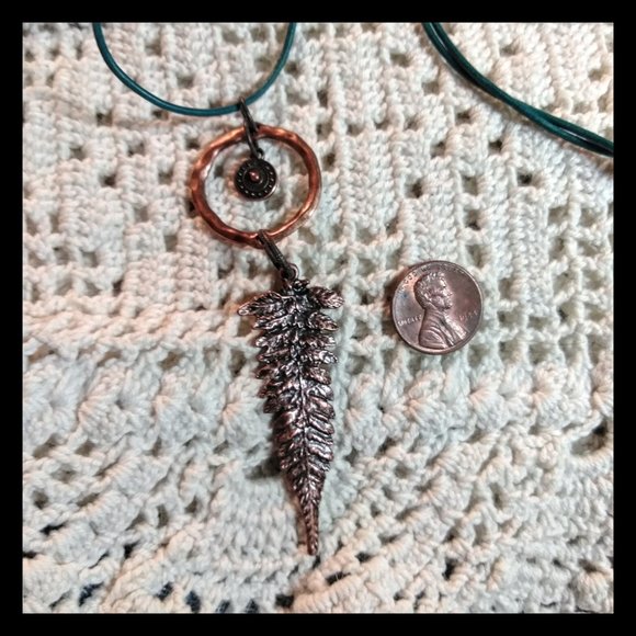 Lightweight Fern Pendant w silver & copper tone metal on leather cord. - Picture 3 of 3